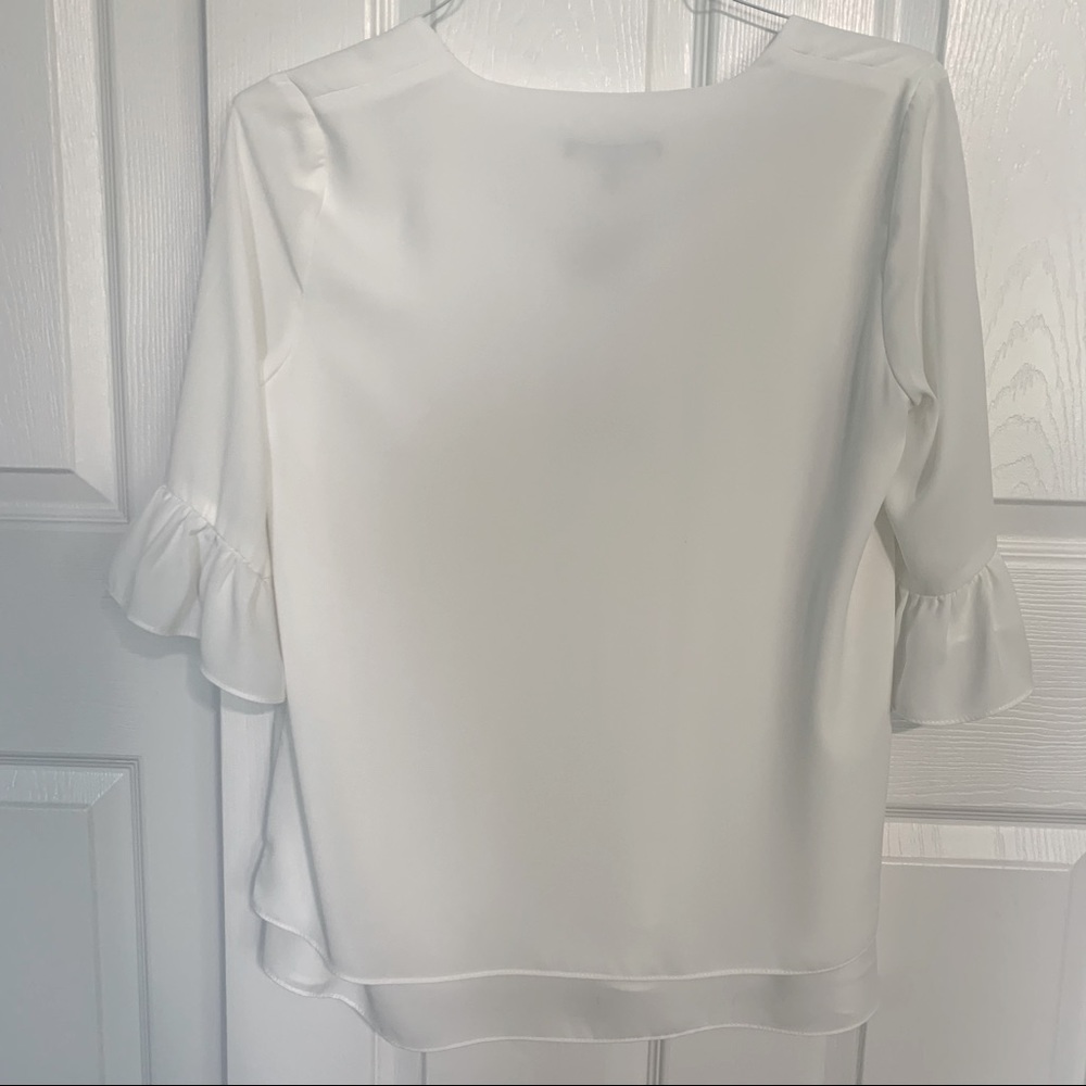 Raffinalla White Blouse Top with Cropped Sleeves - Picture 2 of 7